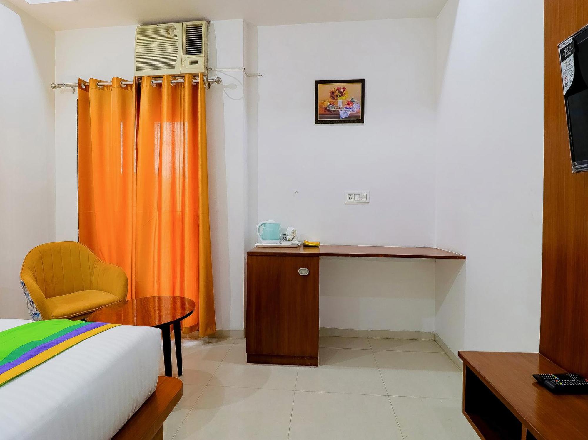 Treebo Rejoice 52 - 3Km From Huda City Metro Station Badshahpur Exterior foto